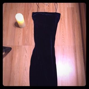 Gorgeous dark blue velvet evening gown